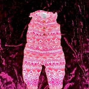 Newborn jumper brand is carters